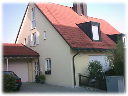 Hausansicht - Straßenverlauf